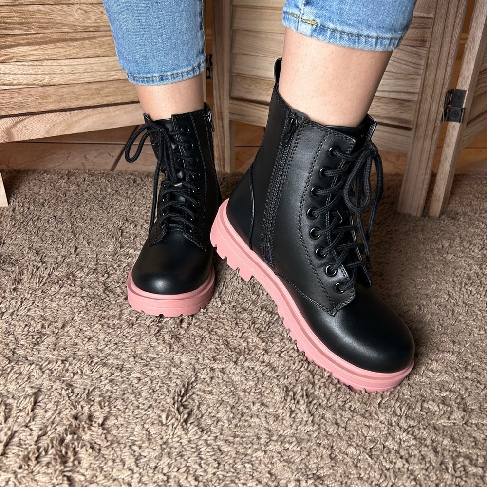WOMENS COMBAT BOOTS (FIRM-S) - Picture 7 of 11